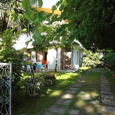 Villa Galasso Bibione Exteriör bild
