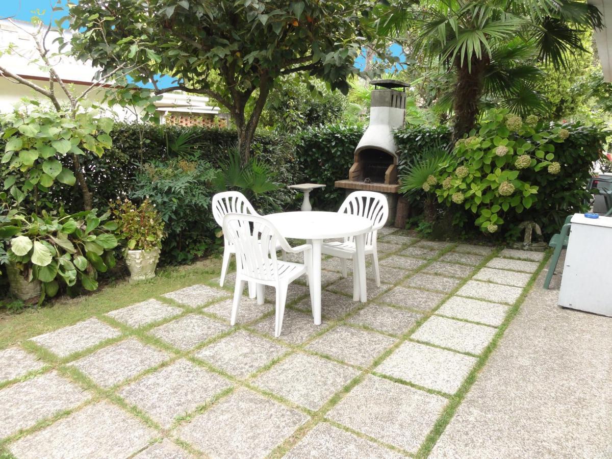 Villa Galasso Bibione Exteriör bild