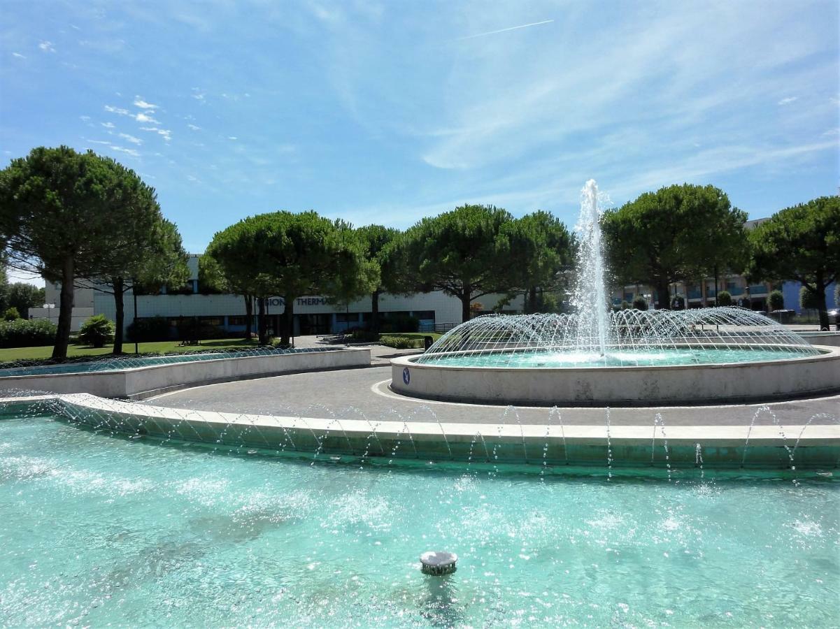 Villa Galasso Bibione Exteriör bild
